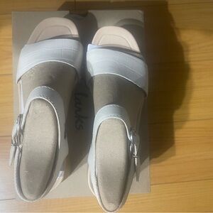 CLARKS - Ivory Interest “Brand New with Tag” still in a box